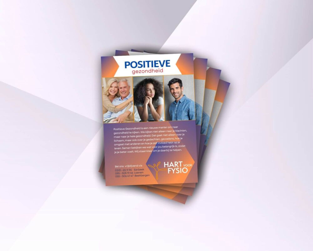 Foto van een A5 flyer voor een fysiotherapiepraktijk, ontworpen en gedrukt in de huisstijl die speciaal voor de praktijk is ontwikkeld.